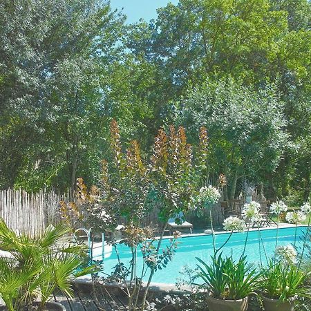 Le Moulin De Picaud Bed & Breakfast Grans Ngoại thất bức ảnh