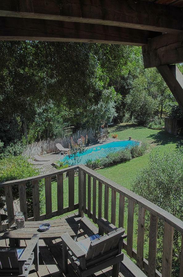 Le Moulin De Picaud Bed & Breakfast Grans Ngoại thất bức ảnh
